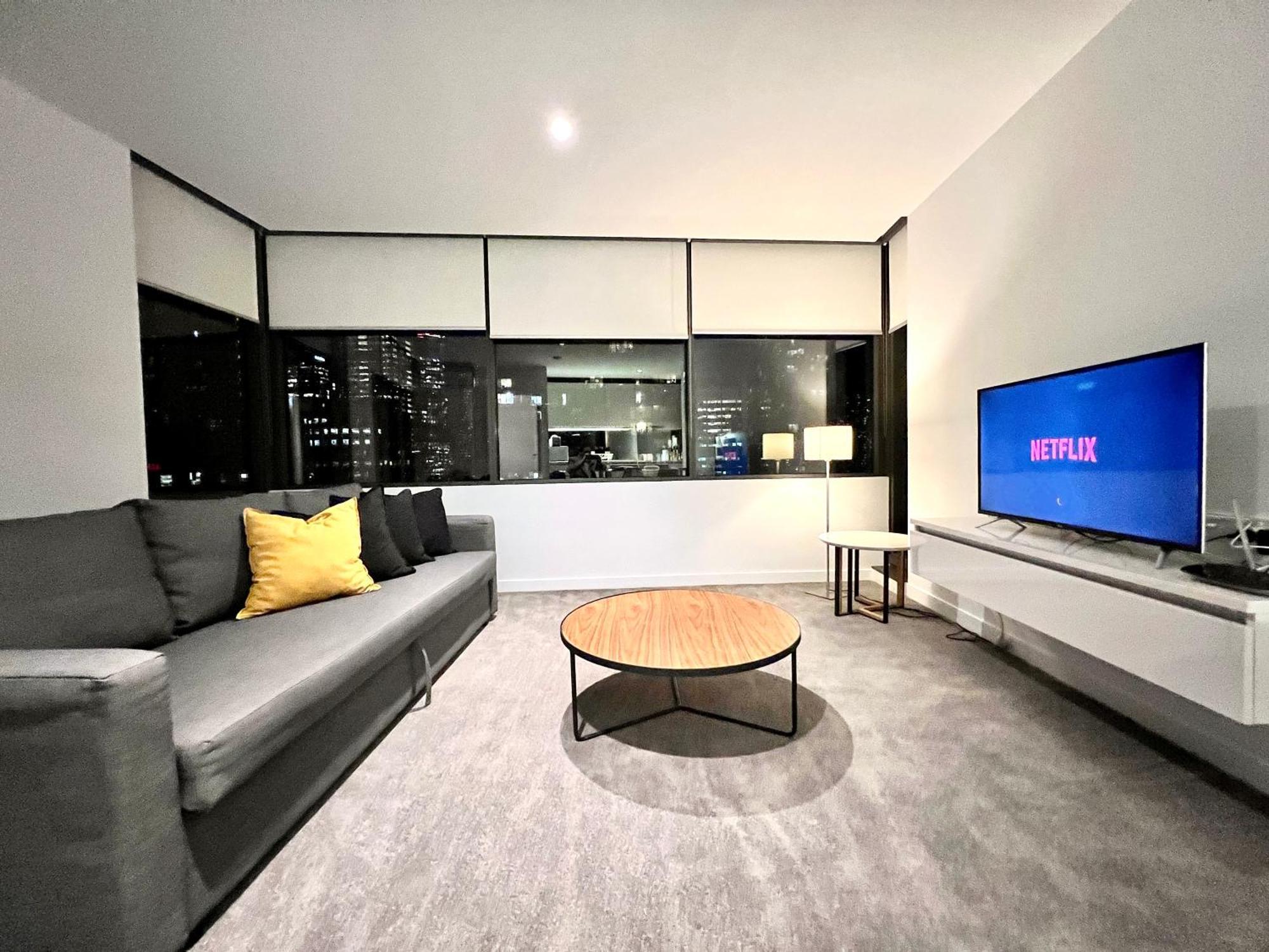 Readyset Apartments At Madison Melbourne Exterior photo