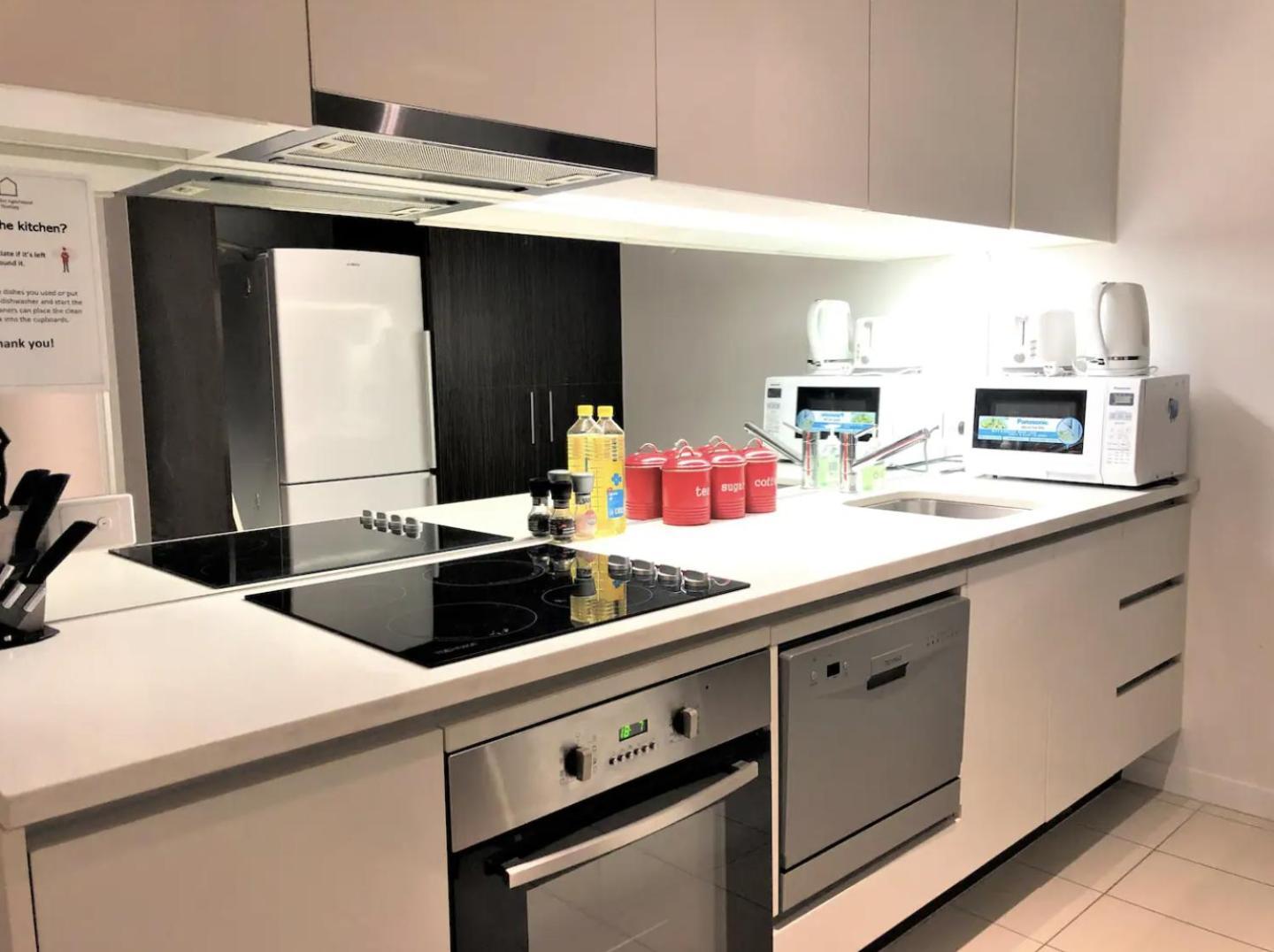 Readyset Apartments At Madison Melbourne Exterior photo